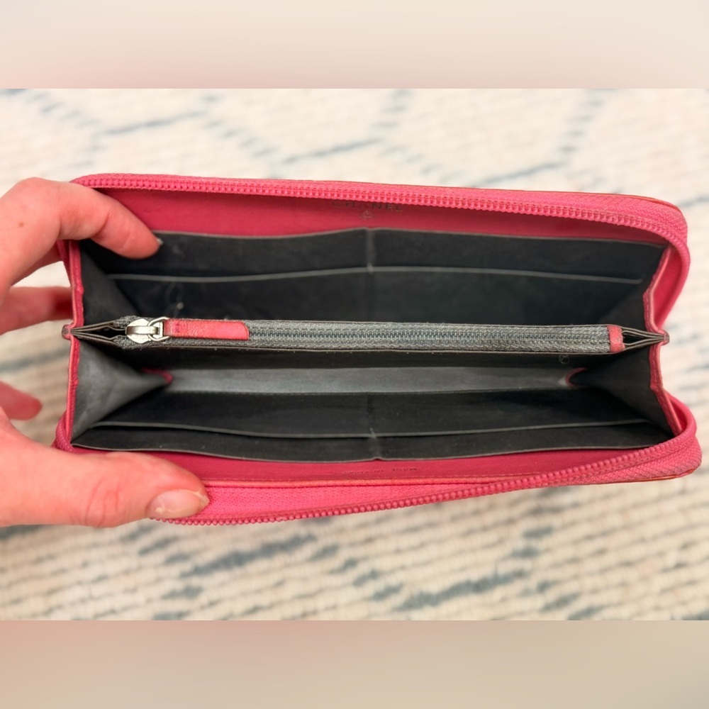 CHANEL Pink Barbie Y2K Vintage Lucky Charm Patent Leather Long Zip Wallet/Clutch - Picture 10 of 16